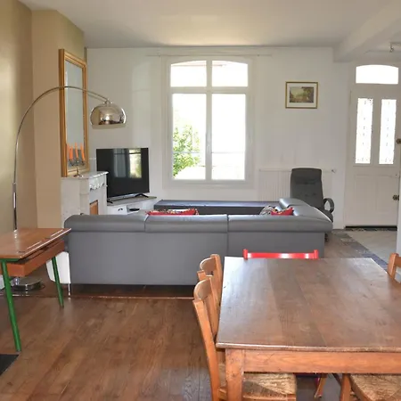 La Ferme Aux Hirondelles, Proche Giverny Vakantiehuis *